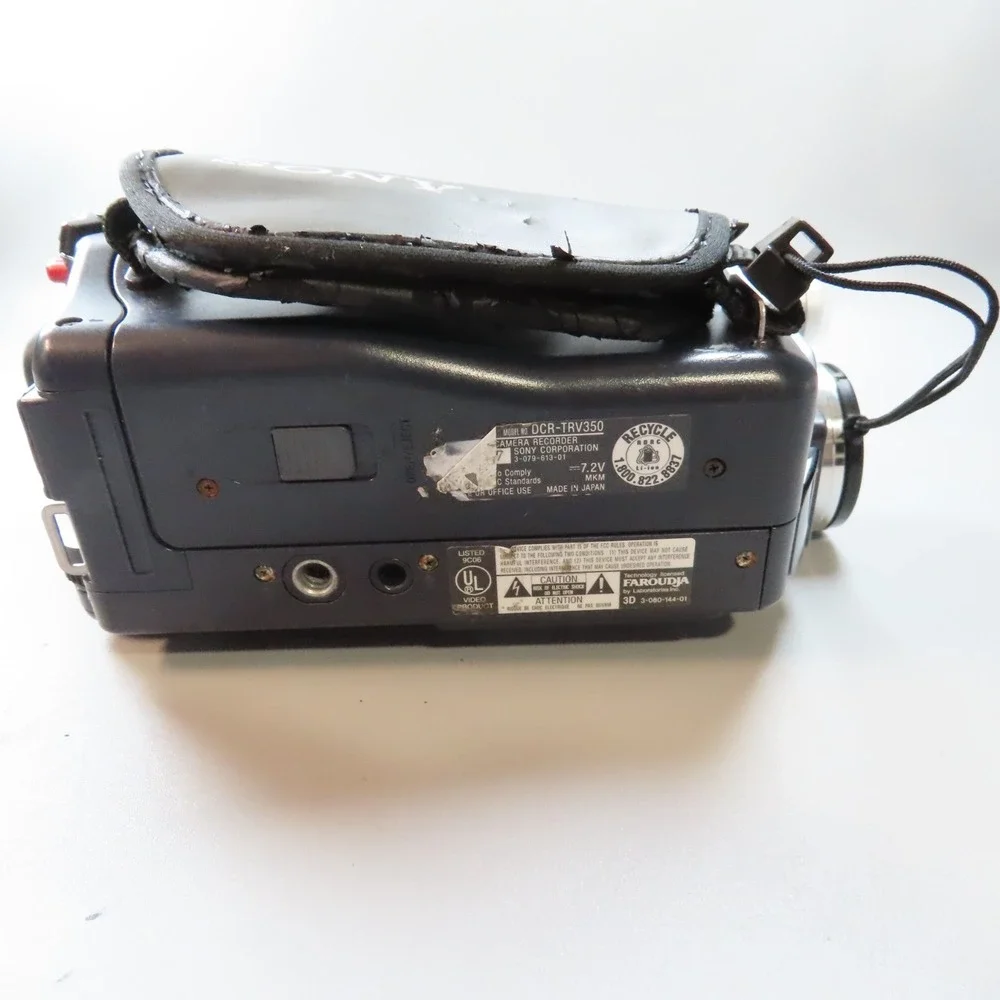 Sony Handycam DCR-TRV350 Digital8/Hi8/Video8 NightShot Tested (DAMAGE SCREEN)